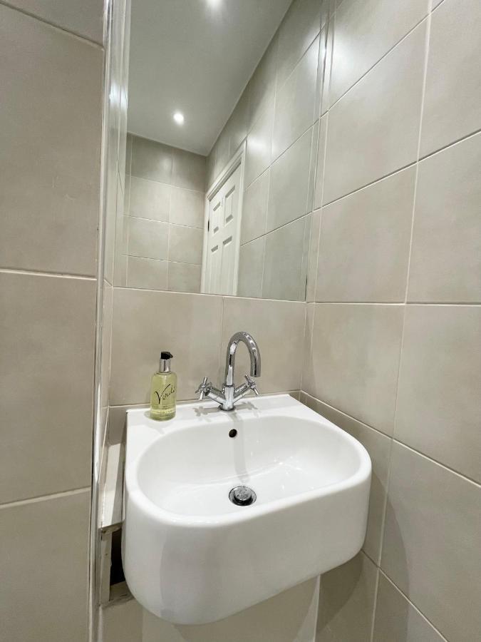 Westminster Apartment Near River Thames Лондон Екстериор снимка